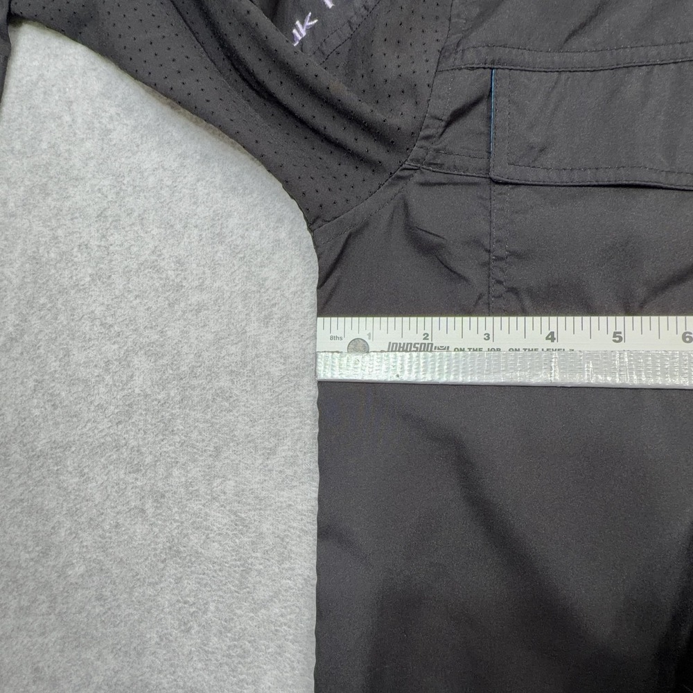 Huk Shirt Mens Medium Black Long Sleeve Vented Performance Fishing Top Flip Cuff - Picture 10 of 15